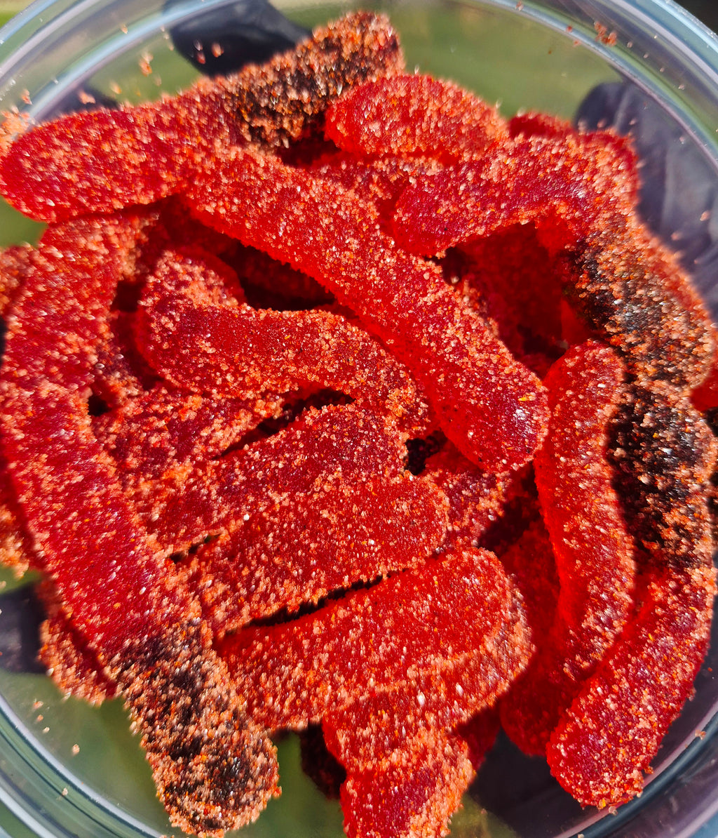 Gummy worms enchilados